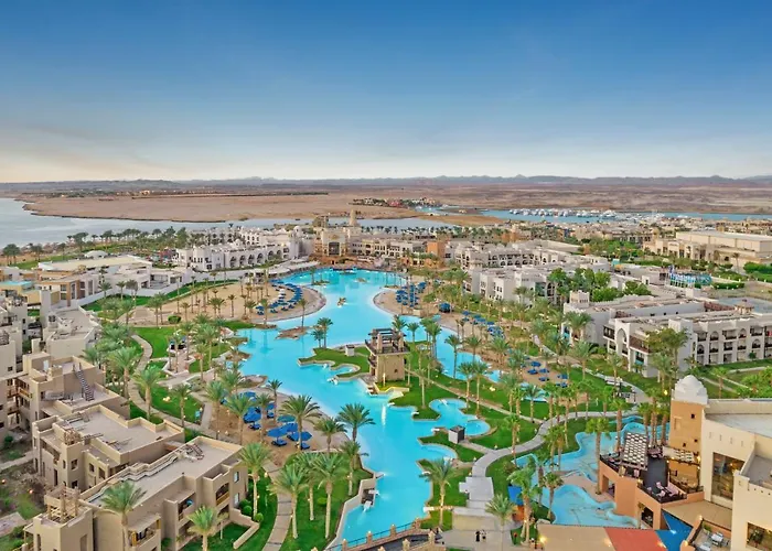 Pickalbatros Oasis Resort