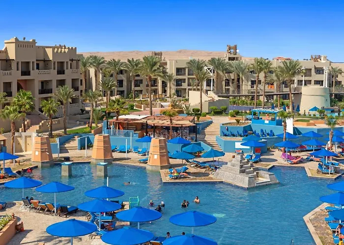 Pickalbatros Oasis Resort
